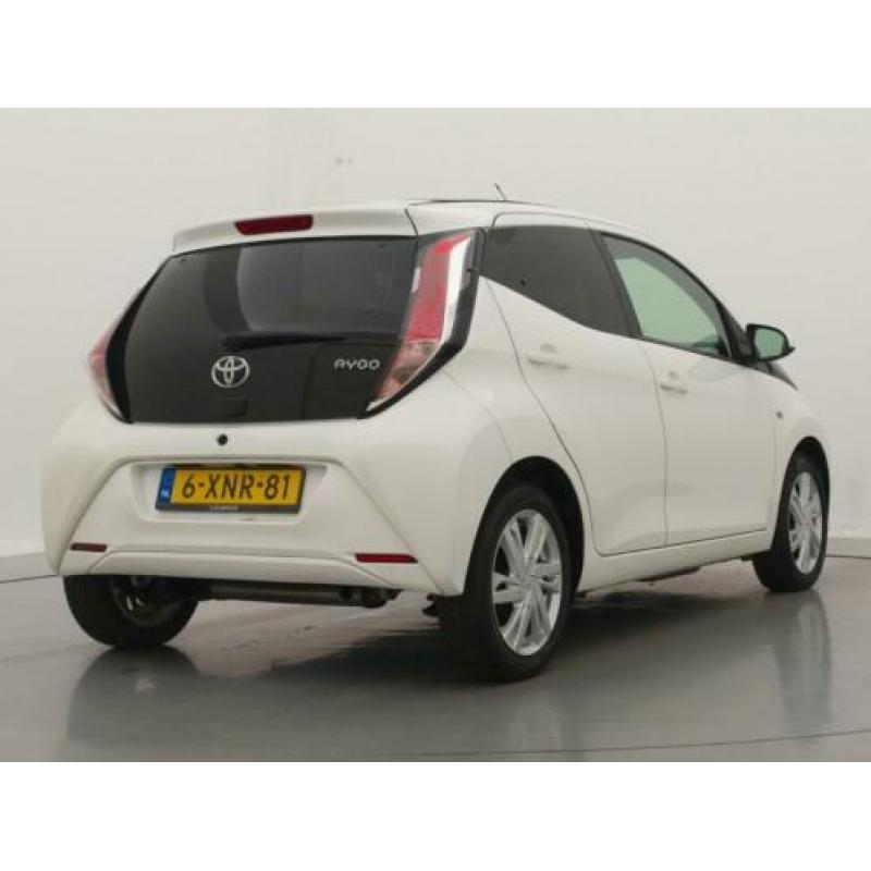 Toyota Aygo 1.0 VVT-i X-Wave | Lichtmetalen velgen | Origine