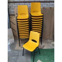 NIEUWE okergele gele kantinestoelen geel stapelstoelen