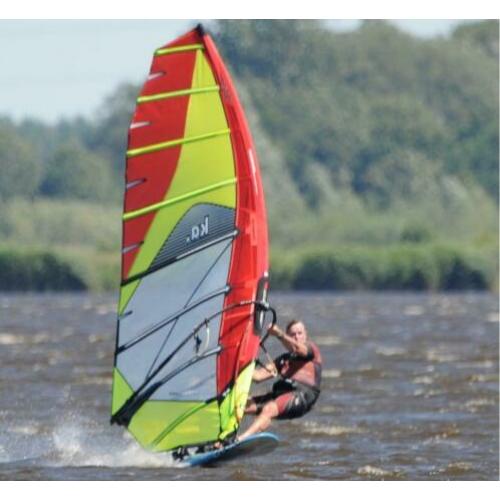 KA RACE - 2018 7.1 - 7.9 - 8.7 met C100 mast