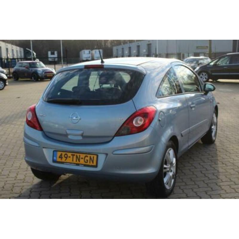 Opel Corsa 1.2-16V Business airco, radio cd speler, elektris