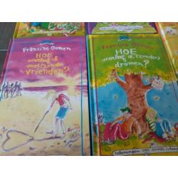 5x boeken hoe overleef ik.. nr 9 tm 13. Francine oomen izgs