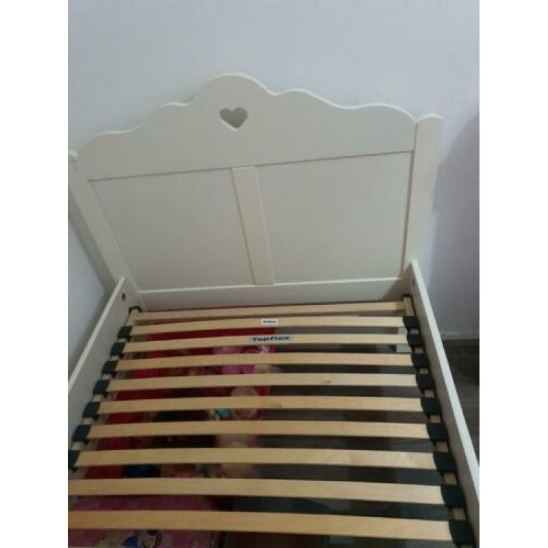 Mooi kinder bed