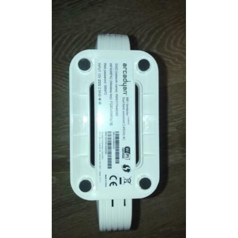 WiFi versterker dual band arcadyan