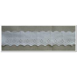 Vintage broderie kant siermotief (oud) nr 378 licht creme