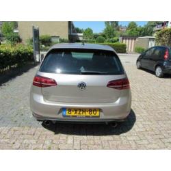 Volkswagen Golf 2.0 TSI GTI 330 PK GECHIPT 5D DSG unieke aut