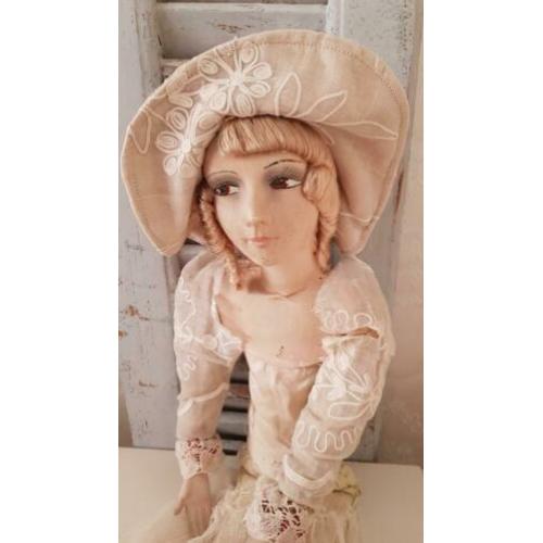 Soffa doll