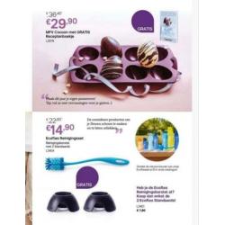 Tupperware folder maart