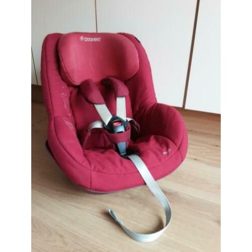 Maxi Cosi Pearl Raspberry met zomerhoes en family fix