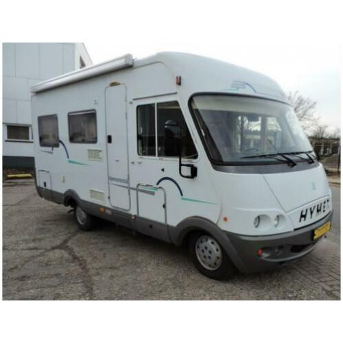Hymer B534 Rondzit en geïntegreerde fietsendrager.