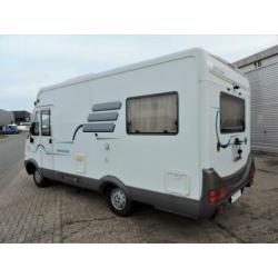 Hymer B534 Rondzit en geïntegreerde fietsendrager.