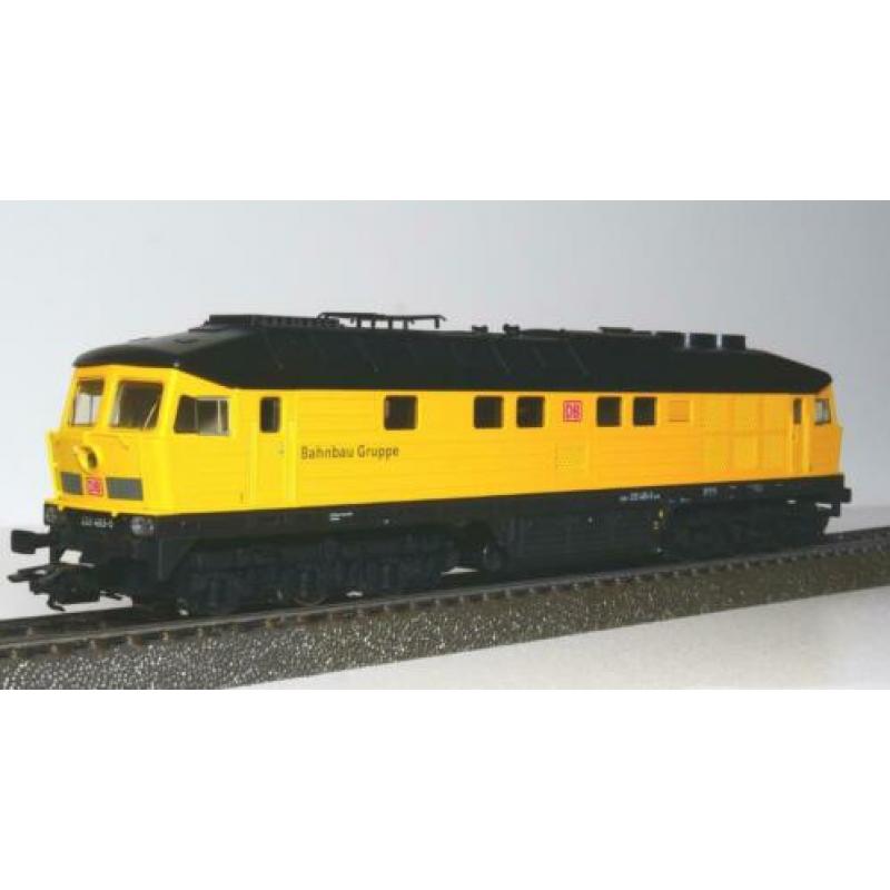 Märklin MHI 36431 Bahnbau BR233 met piëzo rook