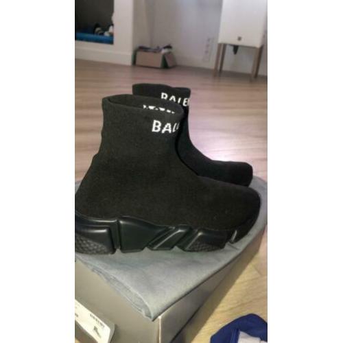 Balenciaga speed runners