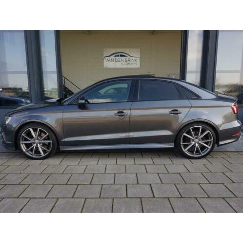 Audi S3 Limousine 2.0 quattro Black Edition Audi garantie