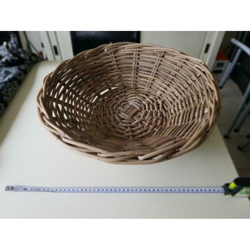 Hele grote rieten mand NIEUW! 6 euro per stuk, 3x voor € 15