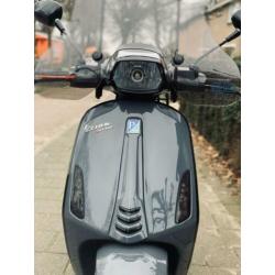 Vespa Sprint full option