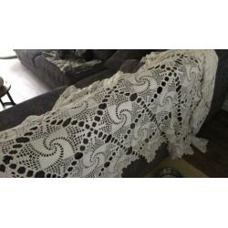 Antieke gehaakte sprei 2.13 x 1.83