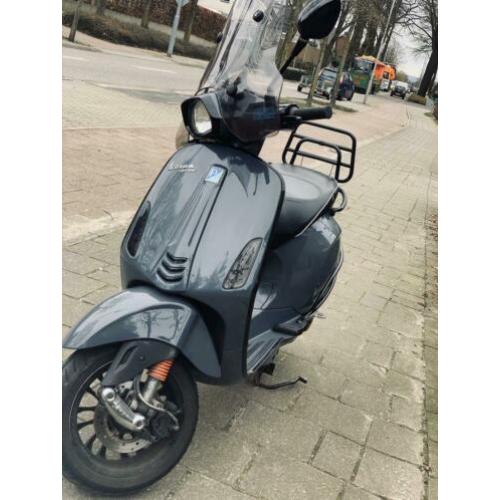 Vespa Sprint full option