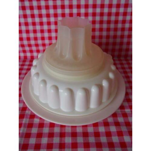 012 Puddingvorm, Festival; en meer Tupperware advertenties