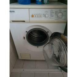 wasmachine Miele Novotronic en W904 wasdroger Bosch
