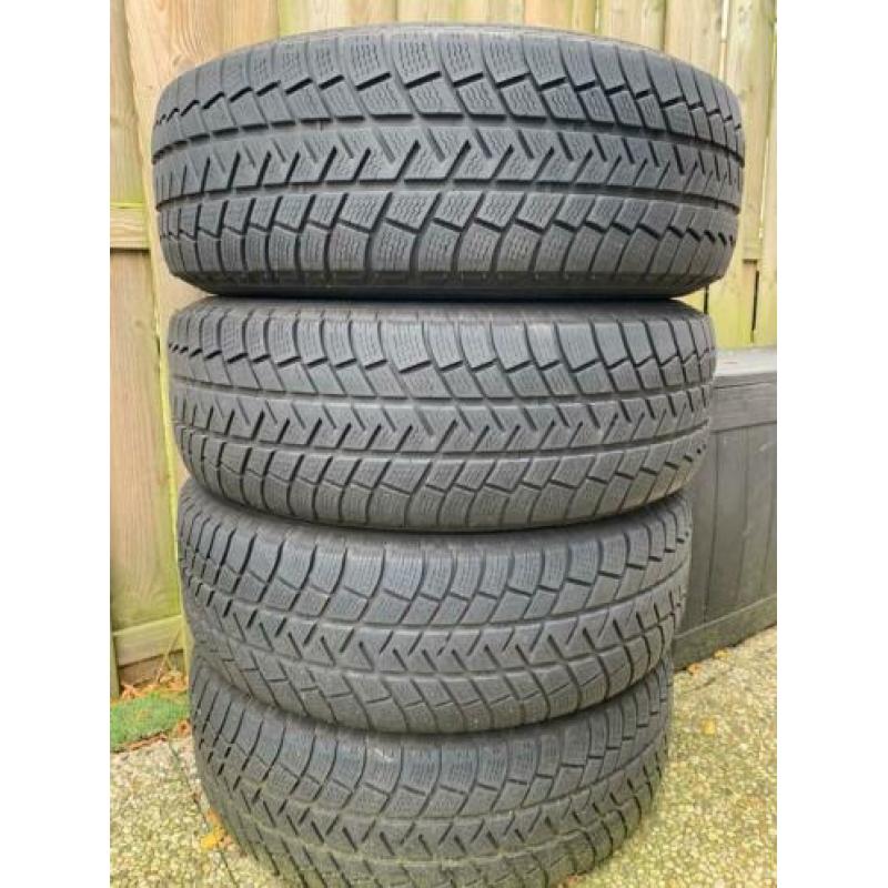 Michelin winterbanden+velgen 235/65 R17
