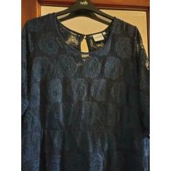 Blauwe kanten jurk junarose maat 50 52