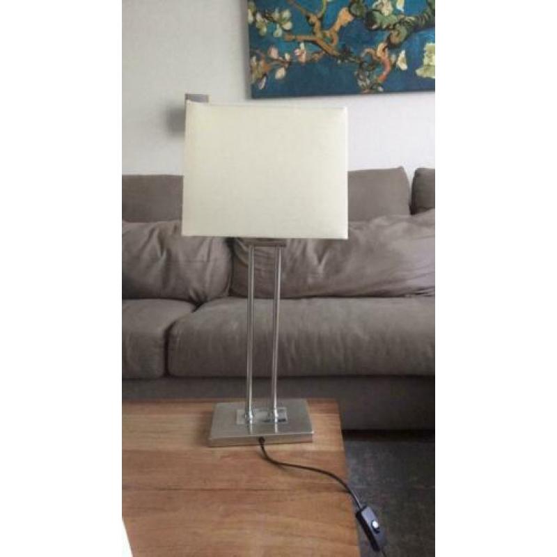 Tafellamp met RVS