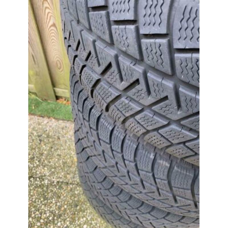 Michelin winterbanden+velgen 235/65 R17