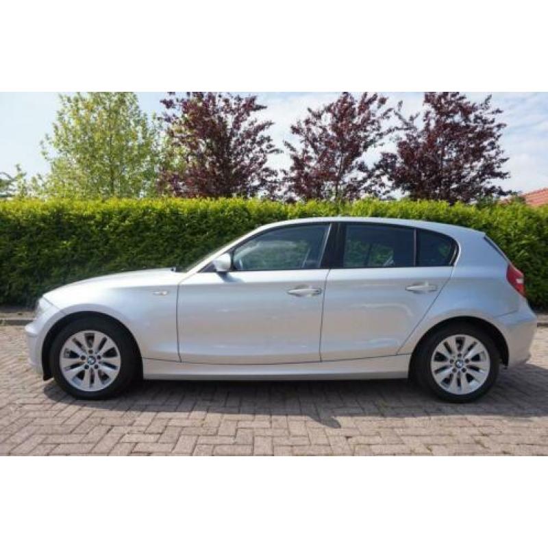 BMW 1-serie 116i Business Line Climate En Cruise Control