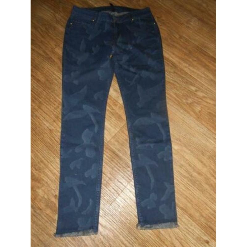 10 DAYS nieuwe leger groene jeans maat 2(40/42)