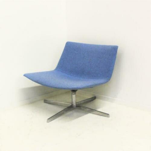 Arper Catifa 80 Design Fauteuils, Design Stoelen,licht blauw