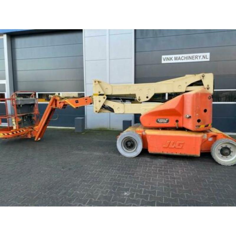 JLG E 400 AJPN (bj 2005)