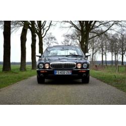 Daimler V8 4.0 V8 LWB – Anthracite metallic – 275dkm –BJ2000