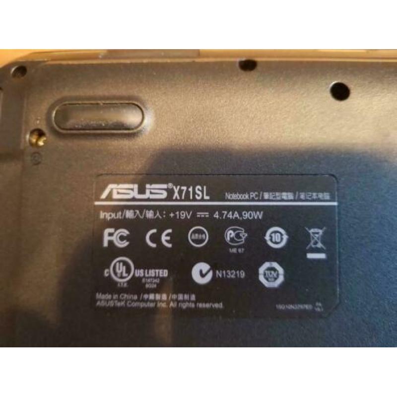 Oude laptops, als partij te koop.