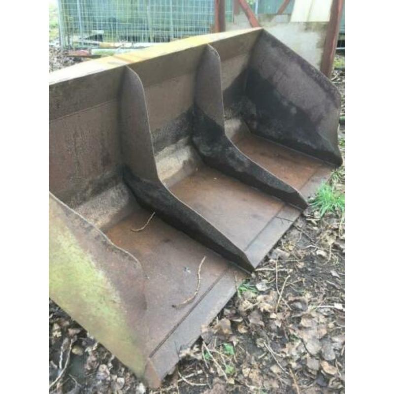 tractor of shovel bak zware uitvoering breed 220 cm diep 100