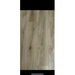 Te koop aangeboden 45m2 laminaat