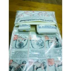 Vintage, seventies: EHBO pakje uitgegeven door Shell.