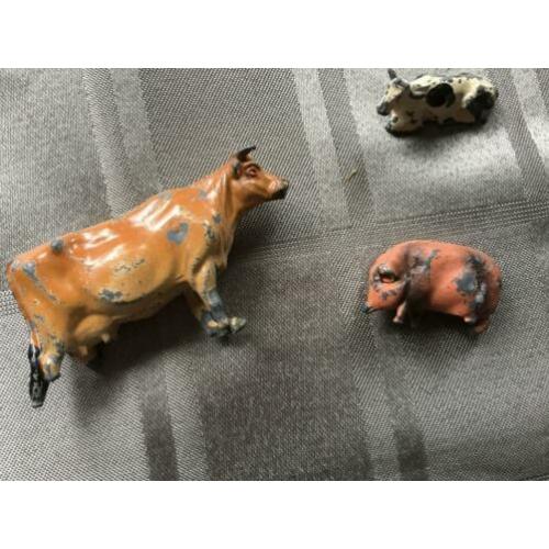 Aangeboden aan drietal (o.a.Britains) dieren Made in England