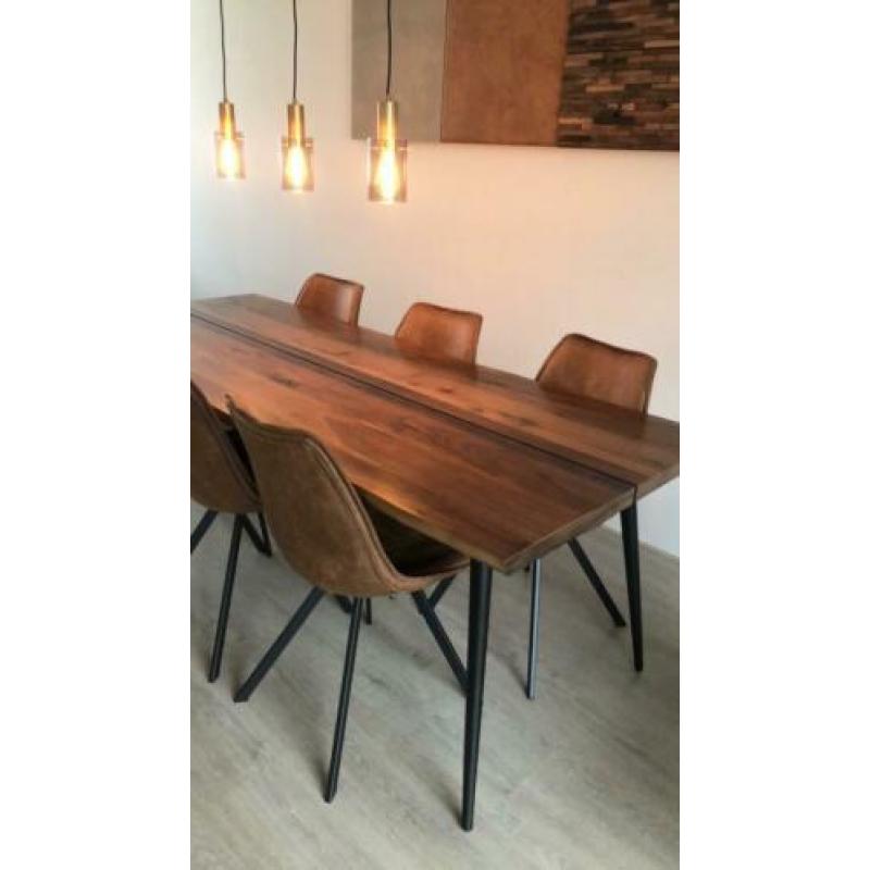 Eettafel Dutchbone Alagon 220cm