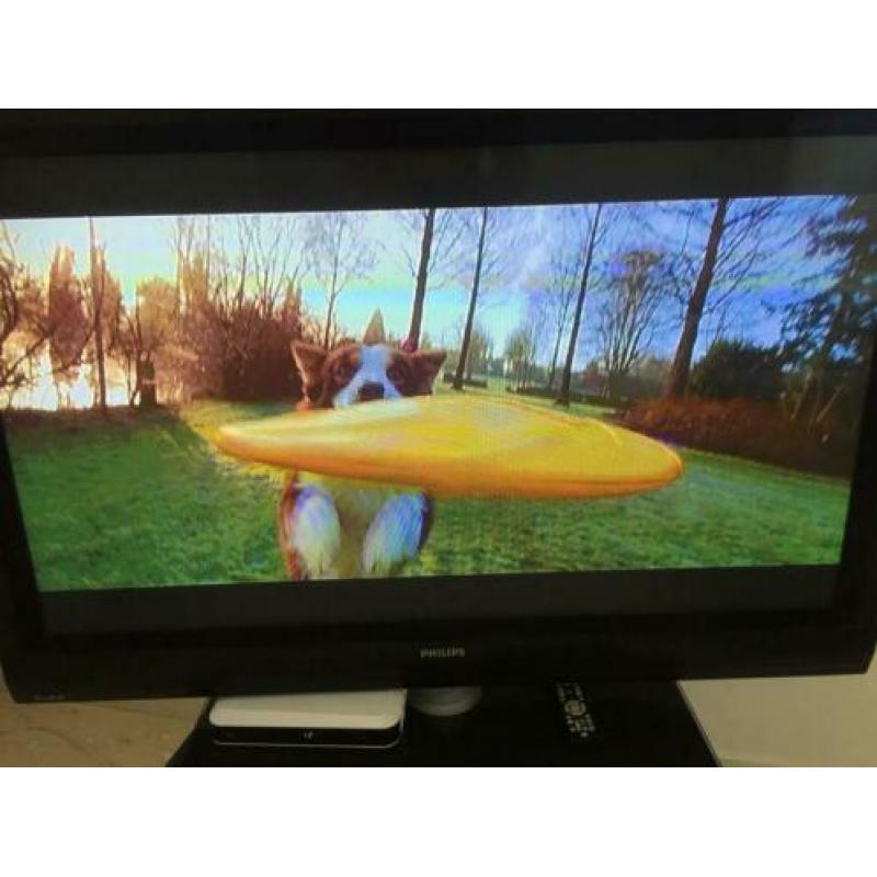 Plasma Philips 55”