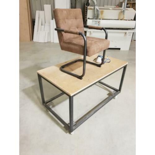Stoelen stof metalen frame. Nieuw.!!