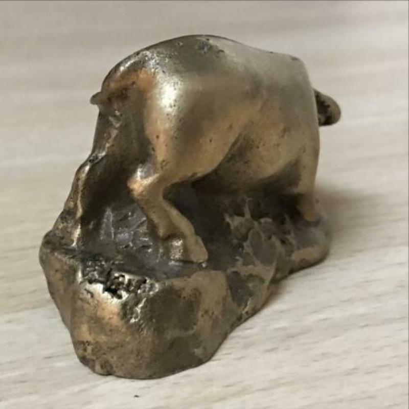 Chinese brons buffel rijkdom ingot