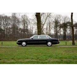Daimler V8 4.0 V8 LWB – Anthracite metallic – 275dkm –BJ2000