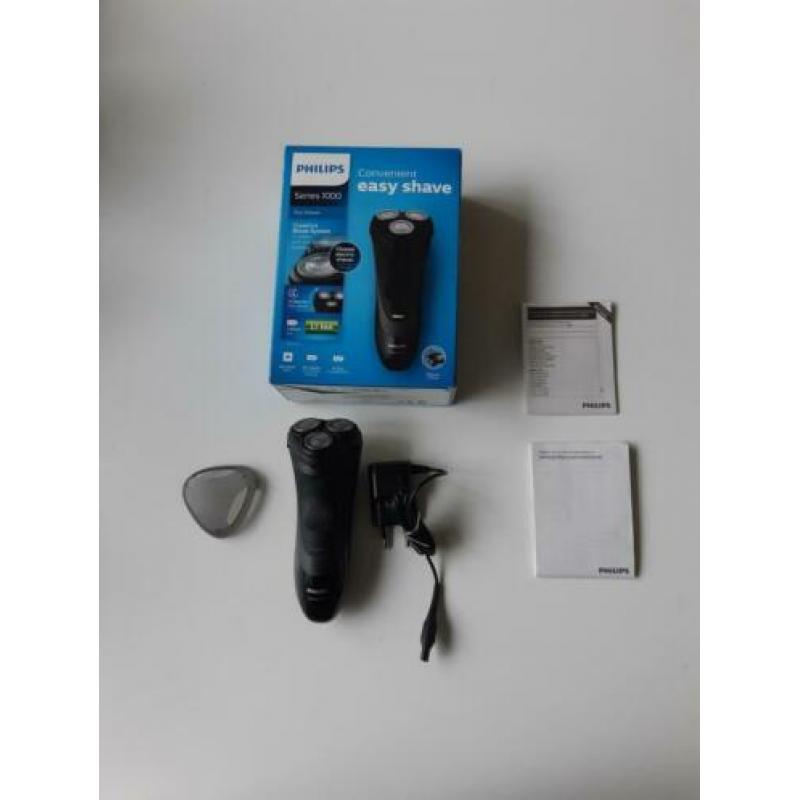 Philips 1000 oplaadbaar 1x gebruikt zeer compleet