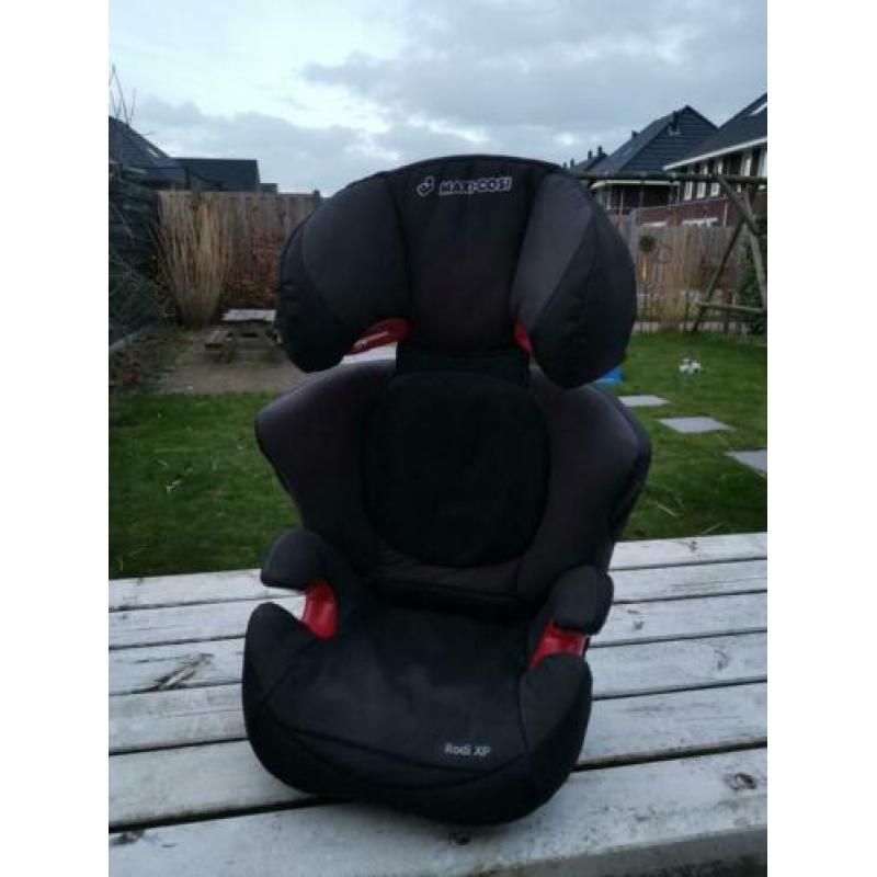 Maxi Cosi XP 2 Autostoel (2x)