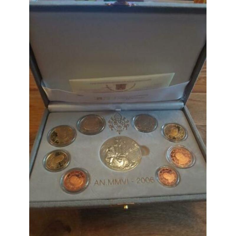 VATICAN COFFRET Euro BELLE ÉPREUVE 2006