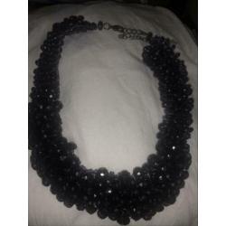 Ketting, kolye, zara, h&m, riverisland etc