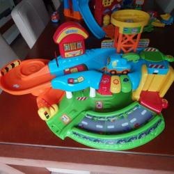 Vtech toet toet autogarage