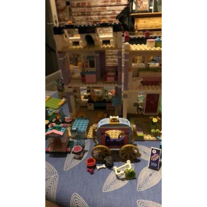 Lego friends