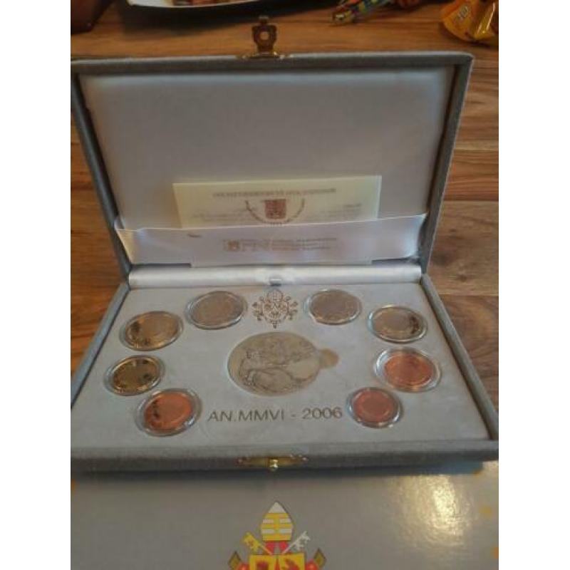 VATICAN COFFRET Euro BELLE ÉPREUVE 2006