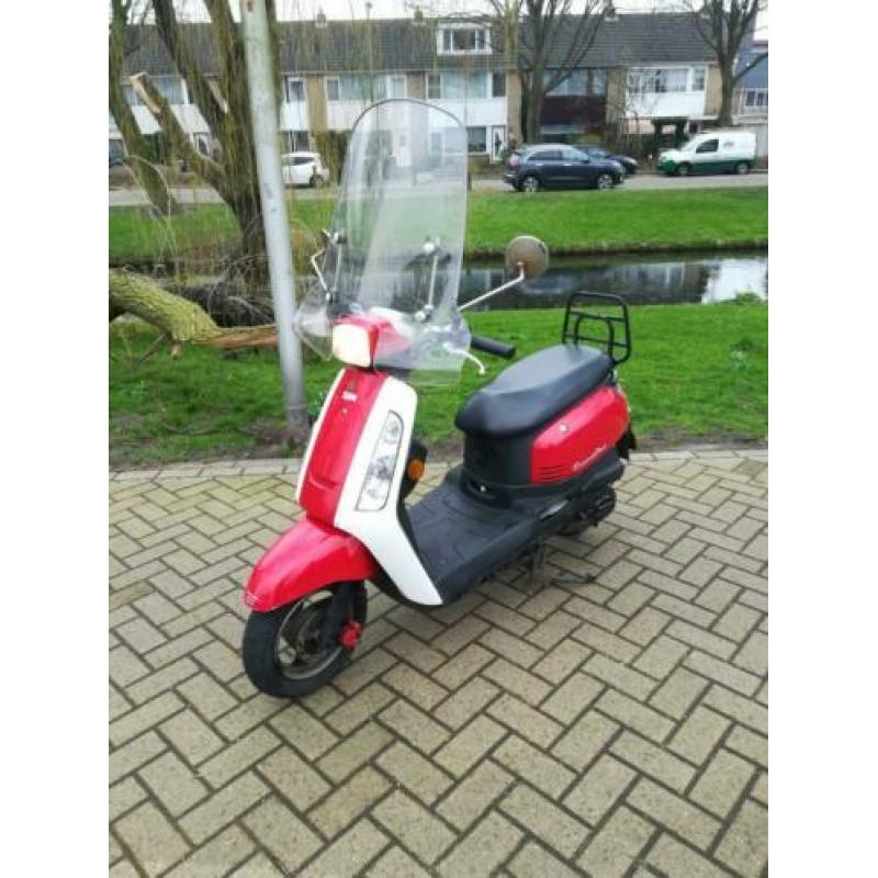 Sym tonik 4takt 25 km Blauwkenteken. mio. Cento